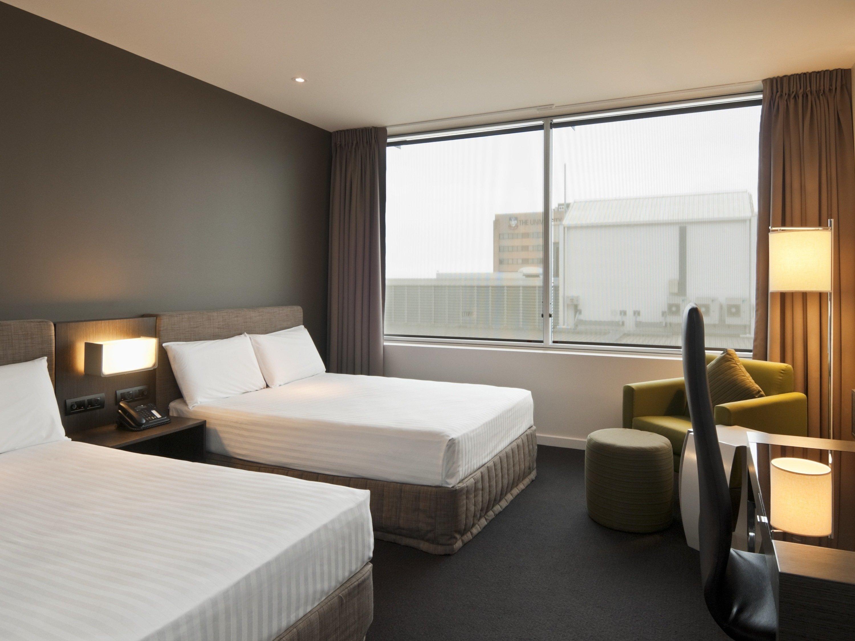 Pullman Adelaide Hotel Ngoại thất bức ảnh A room at the hotel
